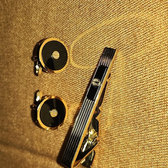 Dunhill cufflinks set Authentic gold plated with black enamel - Picture 13 of 14